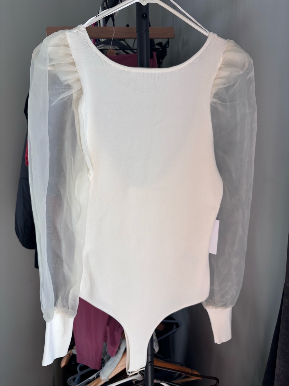 Astr the Label White Sheer Puff-Sleeve Bodysuit